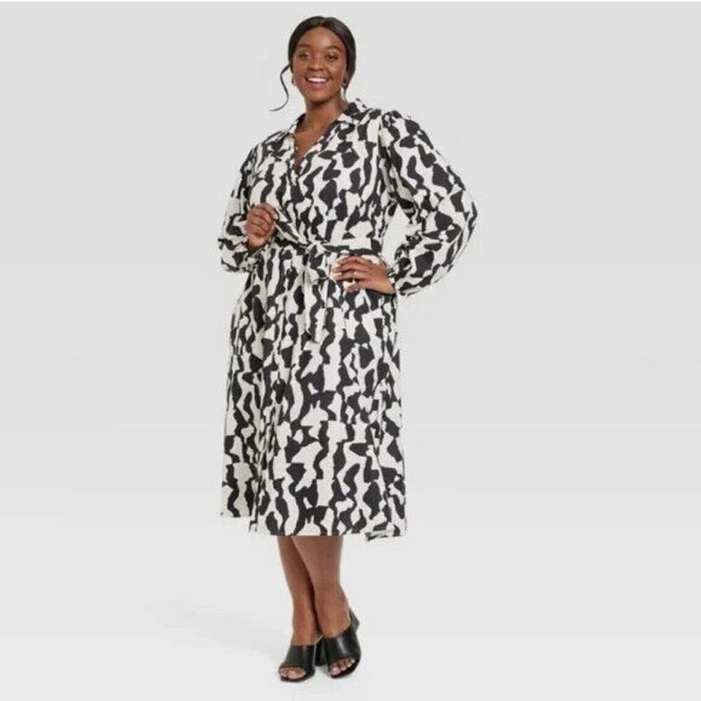 Ava & Viv Monochrome Abstract Long Sleeve Dress